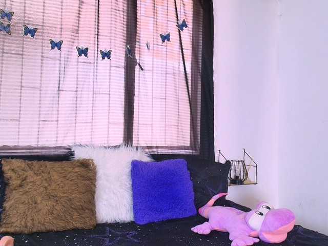 Candyb live cam preview