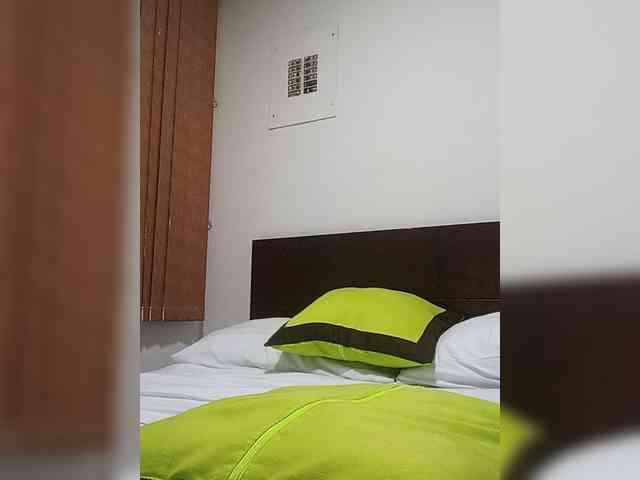 Candyb webcam