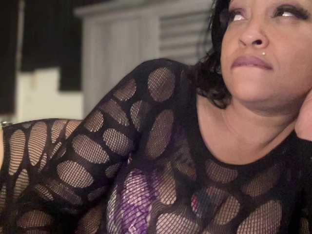 CocaNutt live cam on BongaCams