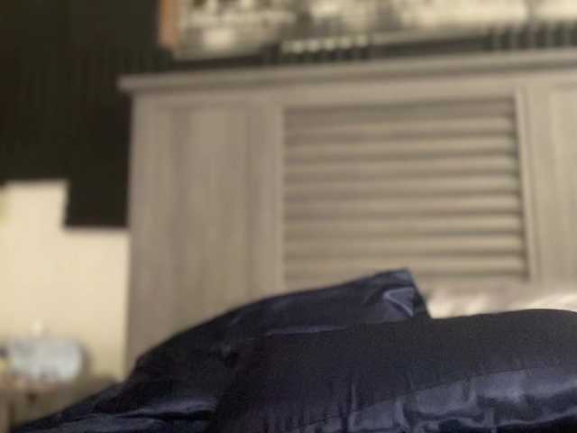 CocaNutt live cam on BongaCams