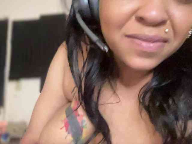 CocaNutt webcam