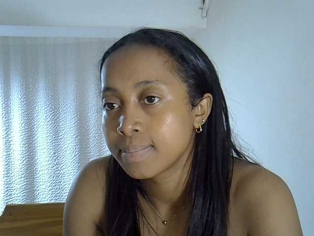 Chekinah live cam on BongaCams