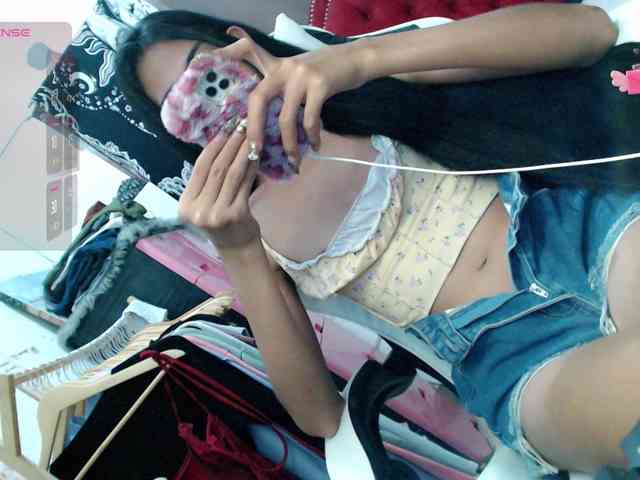 naughtypinay Live Webcam on BongaCams