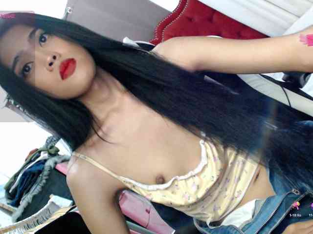 naughtypinay Live Webcam on BongaCams