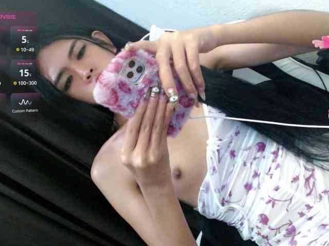 naughtypinay Live Webcam on BongaCams