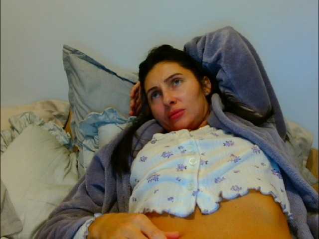 Irina9793 live cam preview