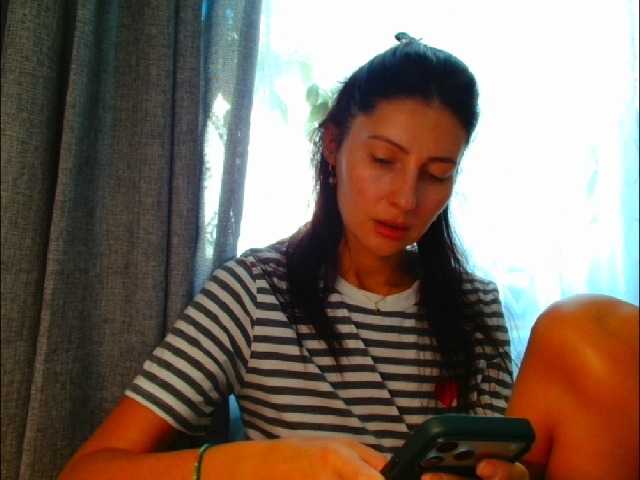 Irina9793 live cam