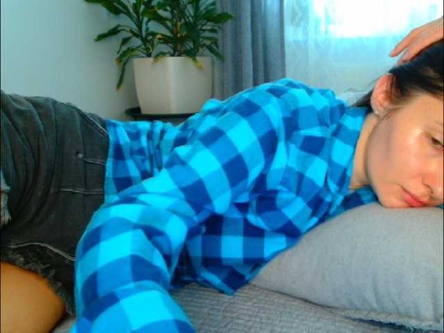 Irina9793 live cam on BongaCams