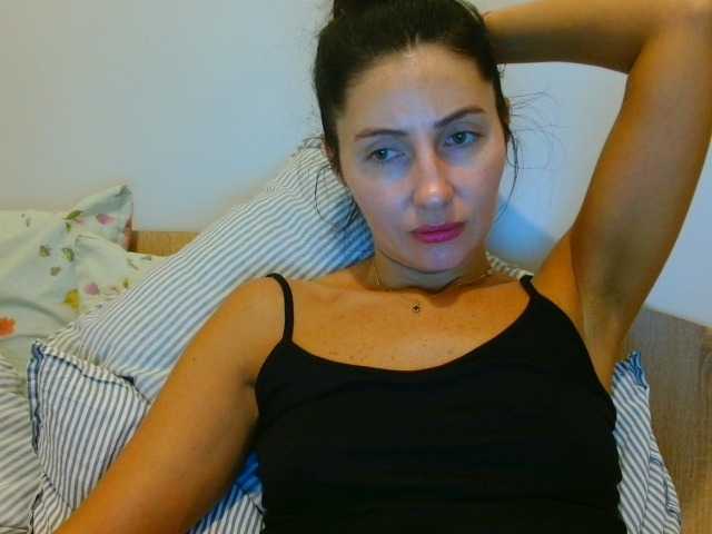 Irina9793 live webcam show