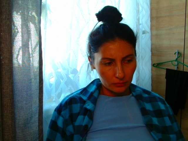 Irina9793 live cam on BongaCams