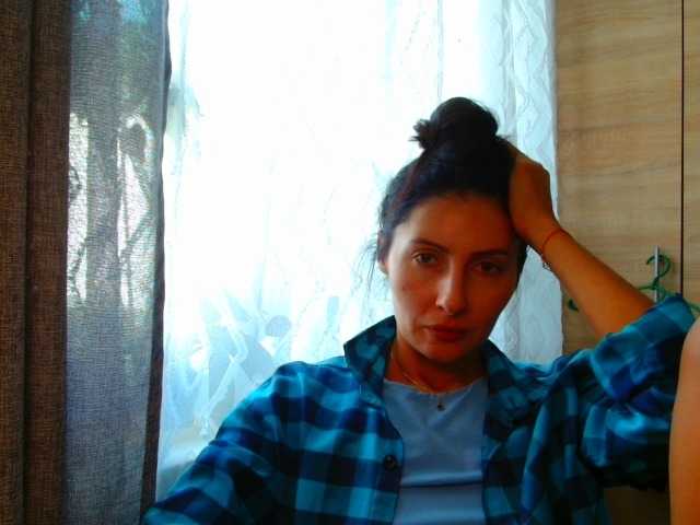 Irina9793 live cam on BongaCams