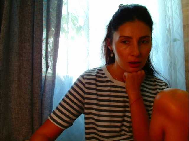 Irina9793 live cam on BongaCams