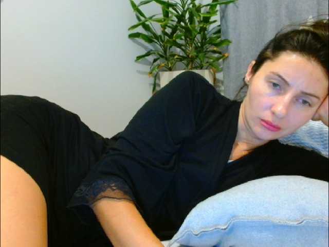 Irina9793 live cam on BongaCams