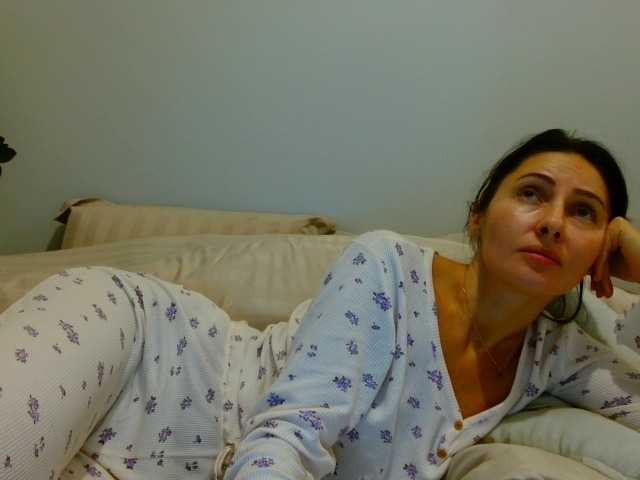 Irina9793 live cam preview
