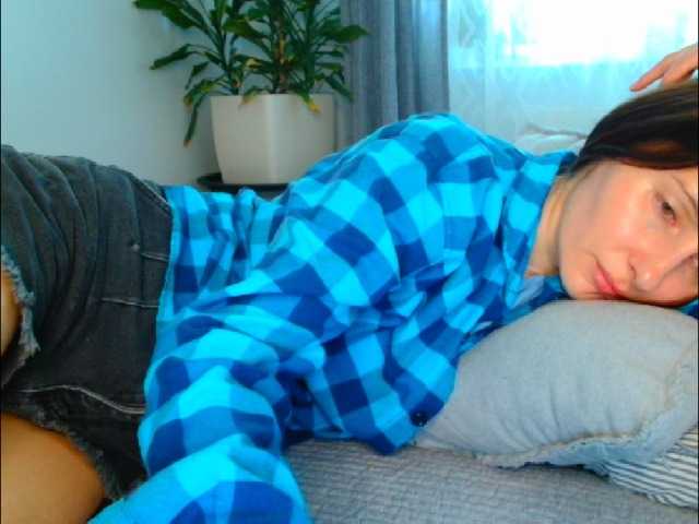 Irina9793 live cam on BongaCams