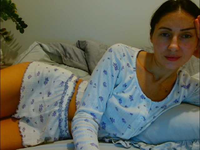 Irina9793 live cam preview