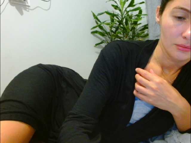 Irina9793 live cam on BongaCams