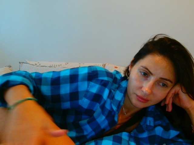 Irina9793 live cam on BongaCams