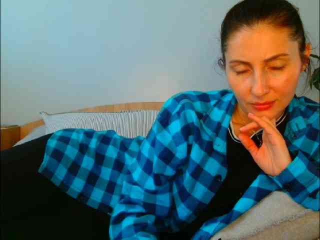 Irina9793 webcam