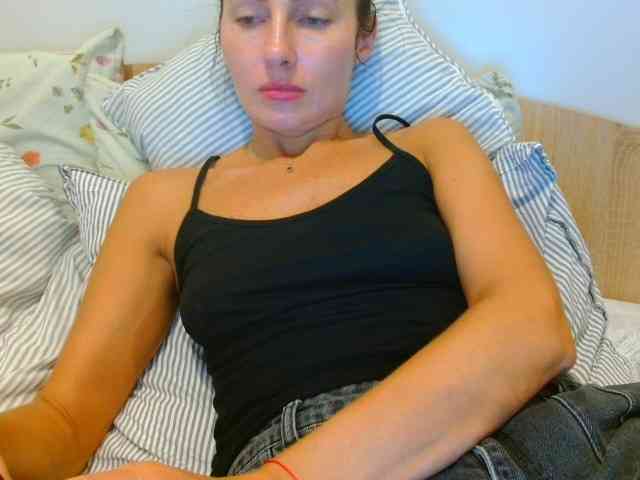 Irina9793 webcam