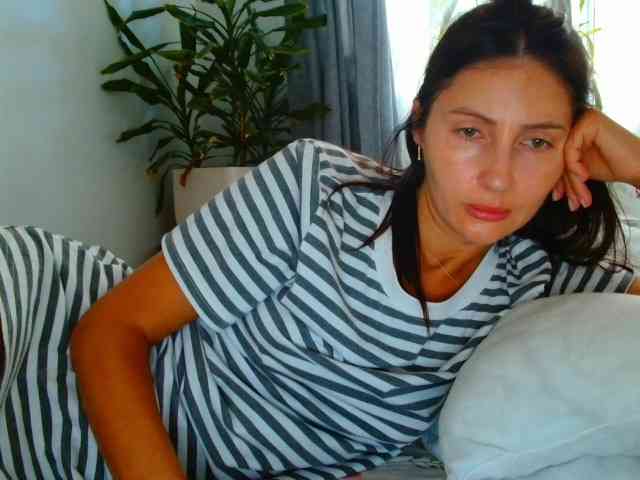 Irina9793 webcam