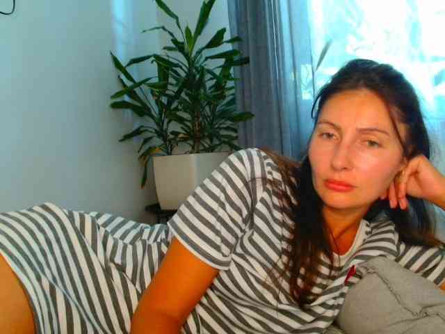 Irina9793 webcam