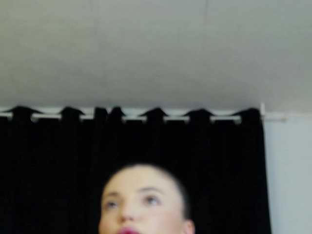 SweetObsessionXO live cam on BongaCams