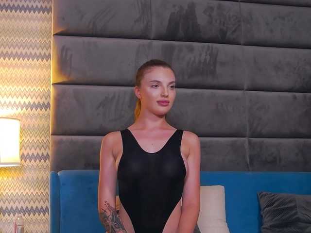SweetObsessionXO live cam on BongaCams
