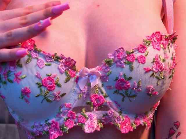 SweetObsessionXO webcam