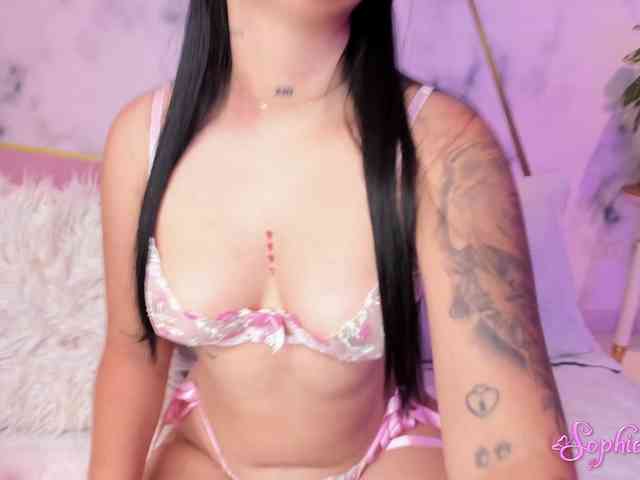 Sophiie-Vega webcam