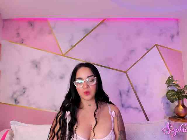 Sophiie-Vega webcam