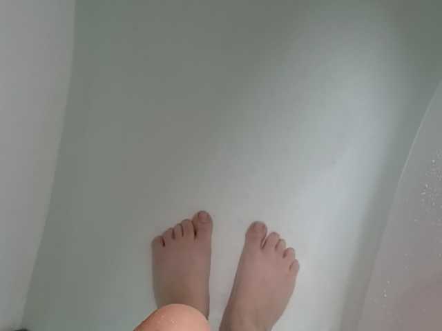 azora22 live cam on BongaCams