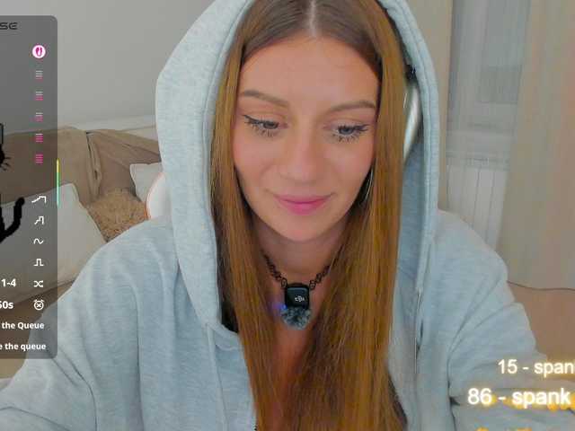 LuckyLady01 live cam on BongaCams