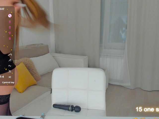 LuckyLady01 live webcam show
