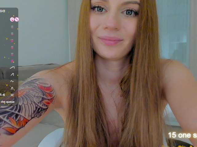 LuckyLady01 live webcam show