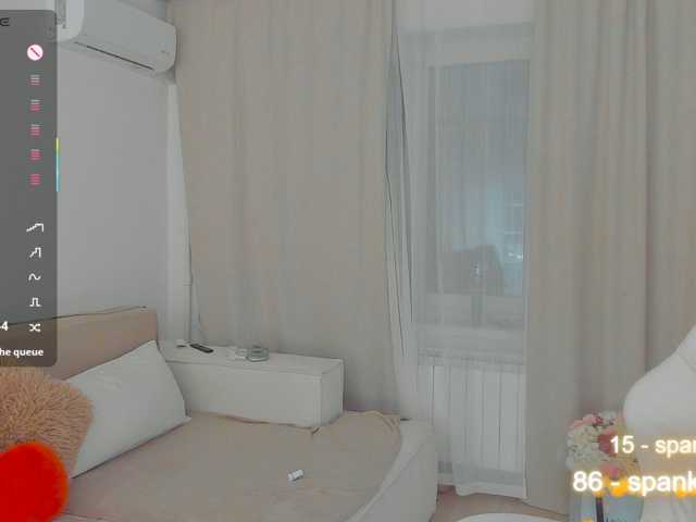 LuckyLady01 live cam