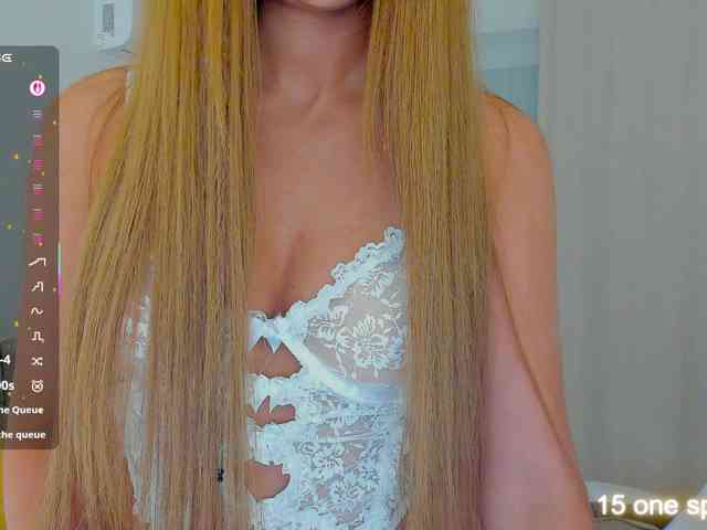 LuckyLady01 webcam