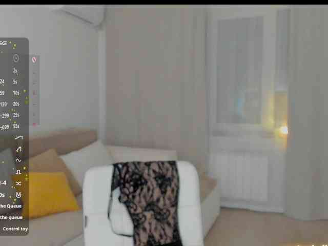 LuckyLady01 webcam
