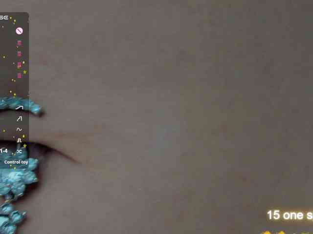 LuckyLady01 webcam