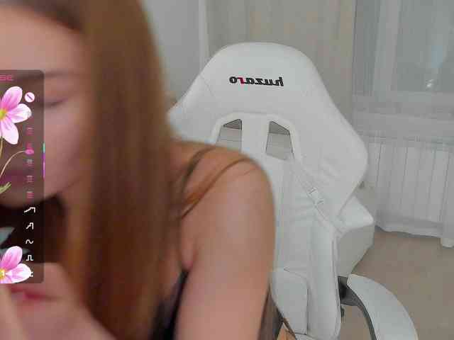 LuckyLady01 webcam