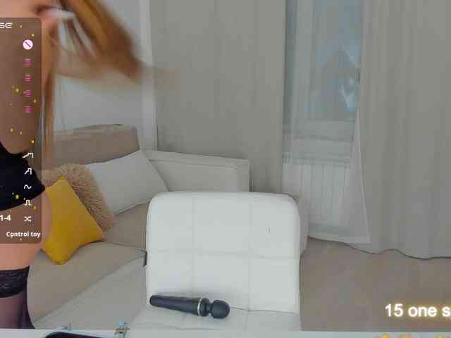 LuckyLady01 webcam