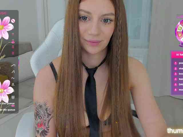 LuckyLady01 webcam