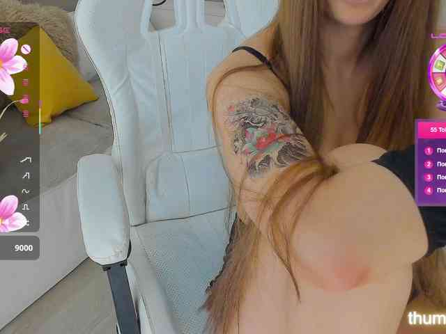 LuckyLady01 webcam