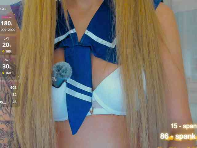 LuckyLady01 webcam