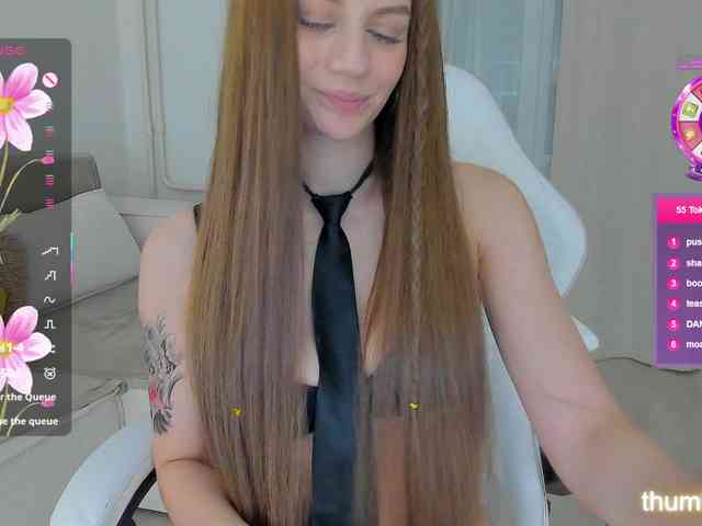 LuckyLady01 webcam