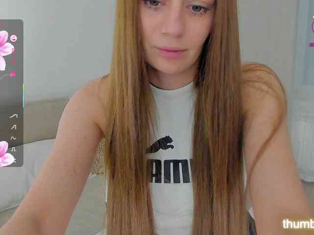 LuckyLady01 webcam