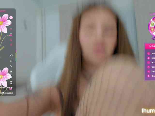 LuckyLady01 webcam