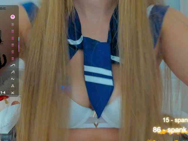 LuckyLady01 webcam