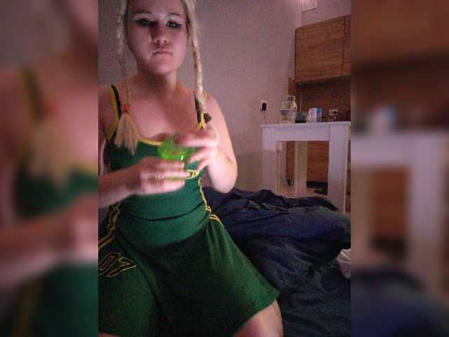 Tinablackkk live cam on BongaCams