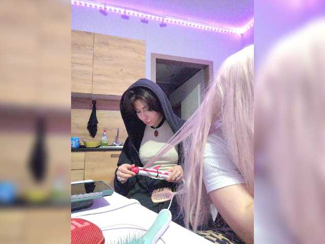 Tinablackkk live cam on BongaCams